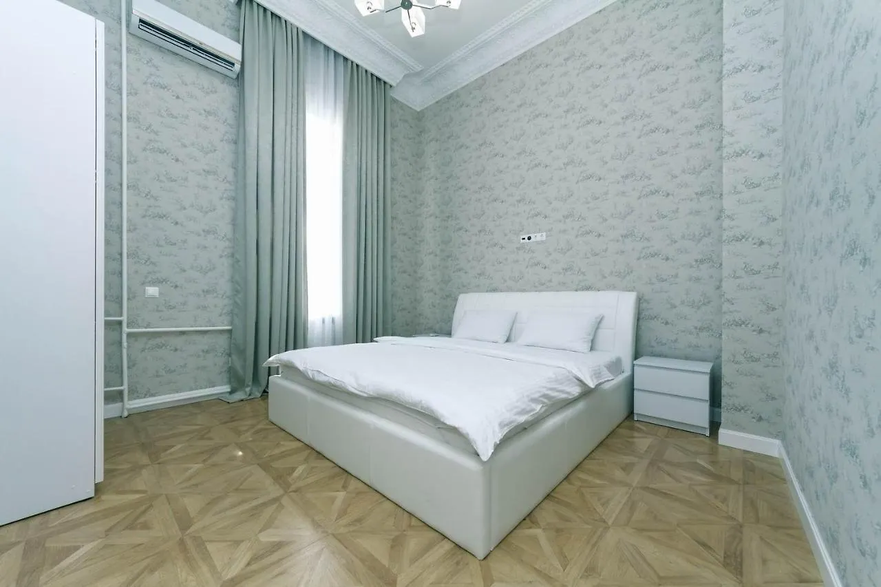 Vip Near Premier Palace & Arena City Kyiv